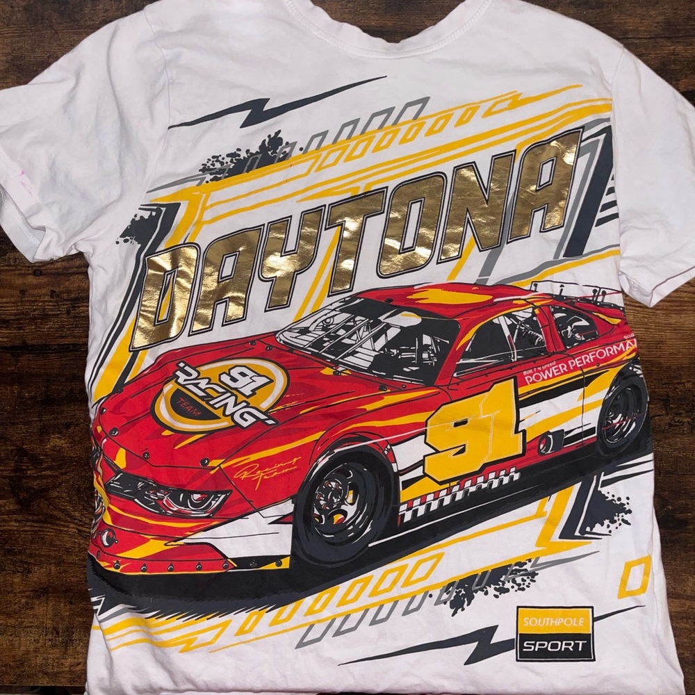 daytona vintage looking t-shirt